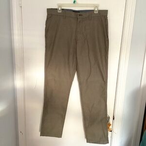 NWT BANANA REPUBLIC MEN AIDEN SLIM FIT BEIGE PANTS 33x32 PREPPY